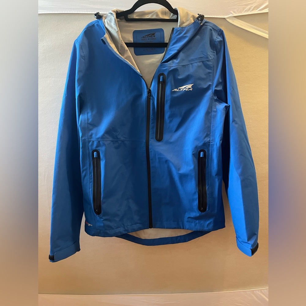 Altra Rain Coat— Rare Altra Polar Tech Neo Shell